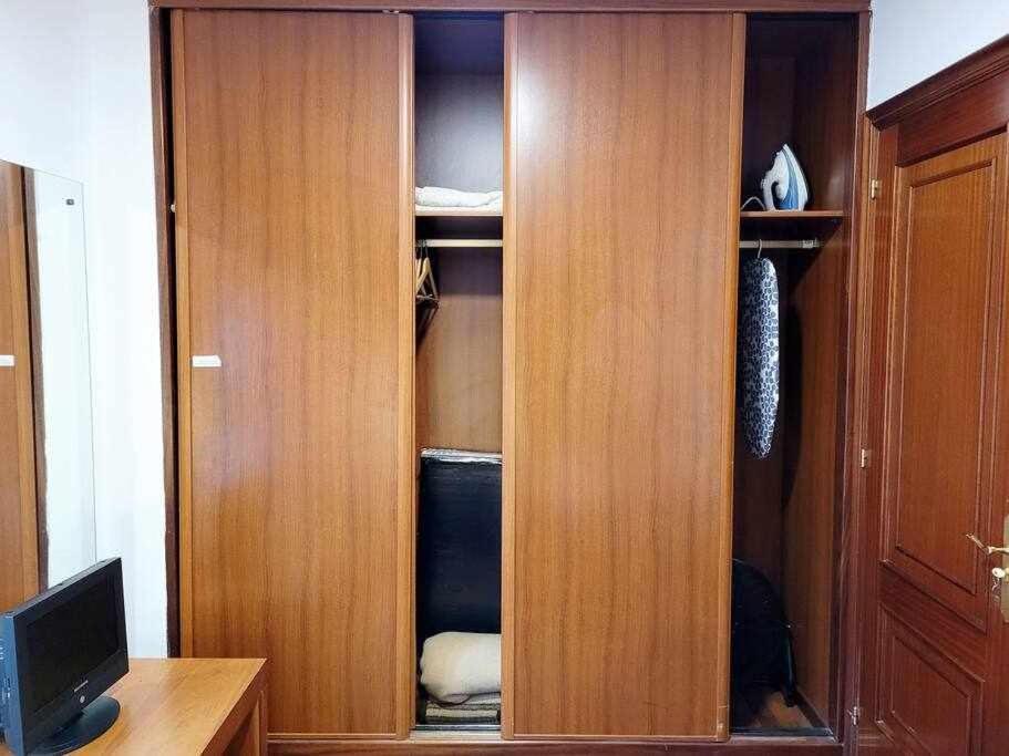 Piso Cerca De Centro Ocio As Cancelas Y Xunta Santiago de Compostela Exterior foto