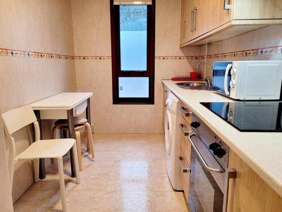 Piso Cerca De Centro Ocio As Cancelas Y Xunta Santiago de Compostela Exterior foto
